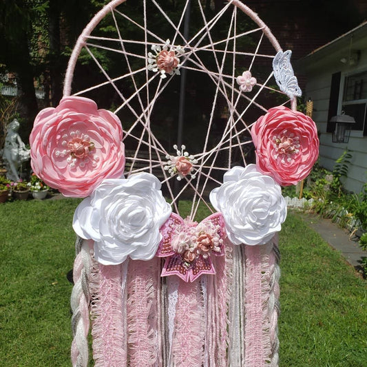 What are dream catchers and how to do you clean them?